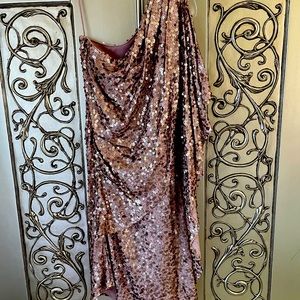 Badgley Mischka One-Shoulder Rose Gold Cocktail Dress